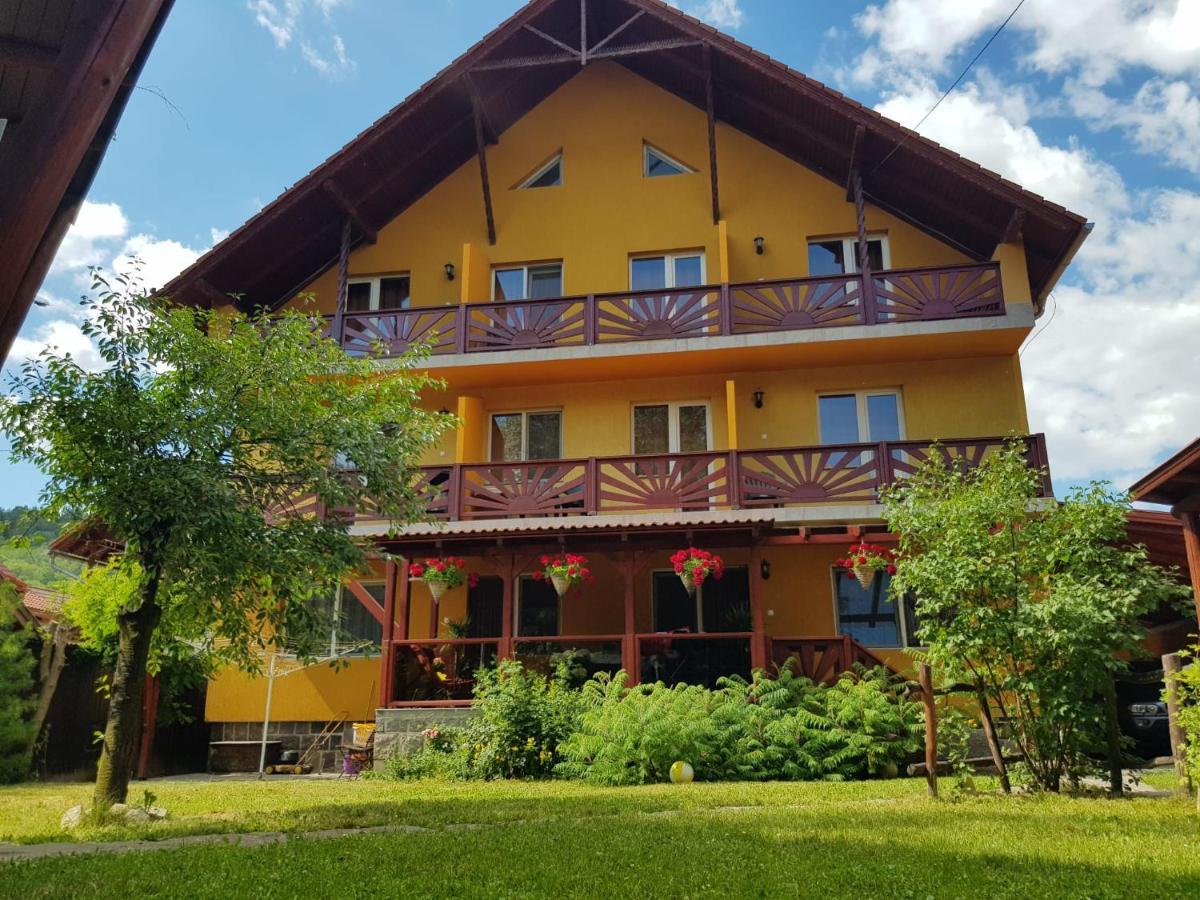פרייד Raza Soarelui Pension (Adults Only) מראה חיצוני תמונה
