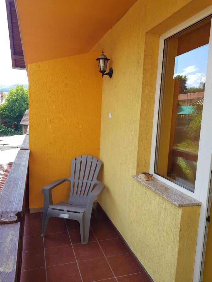 פרייד Raza Soarelui Pension (Adults Only) מראה חיצוני תמונה