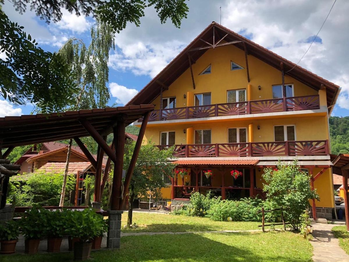 פרייד Raza Soarelui Pension (Adults Only) מראה חיצוני תמונה