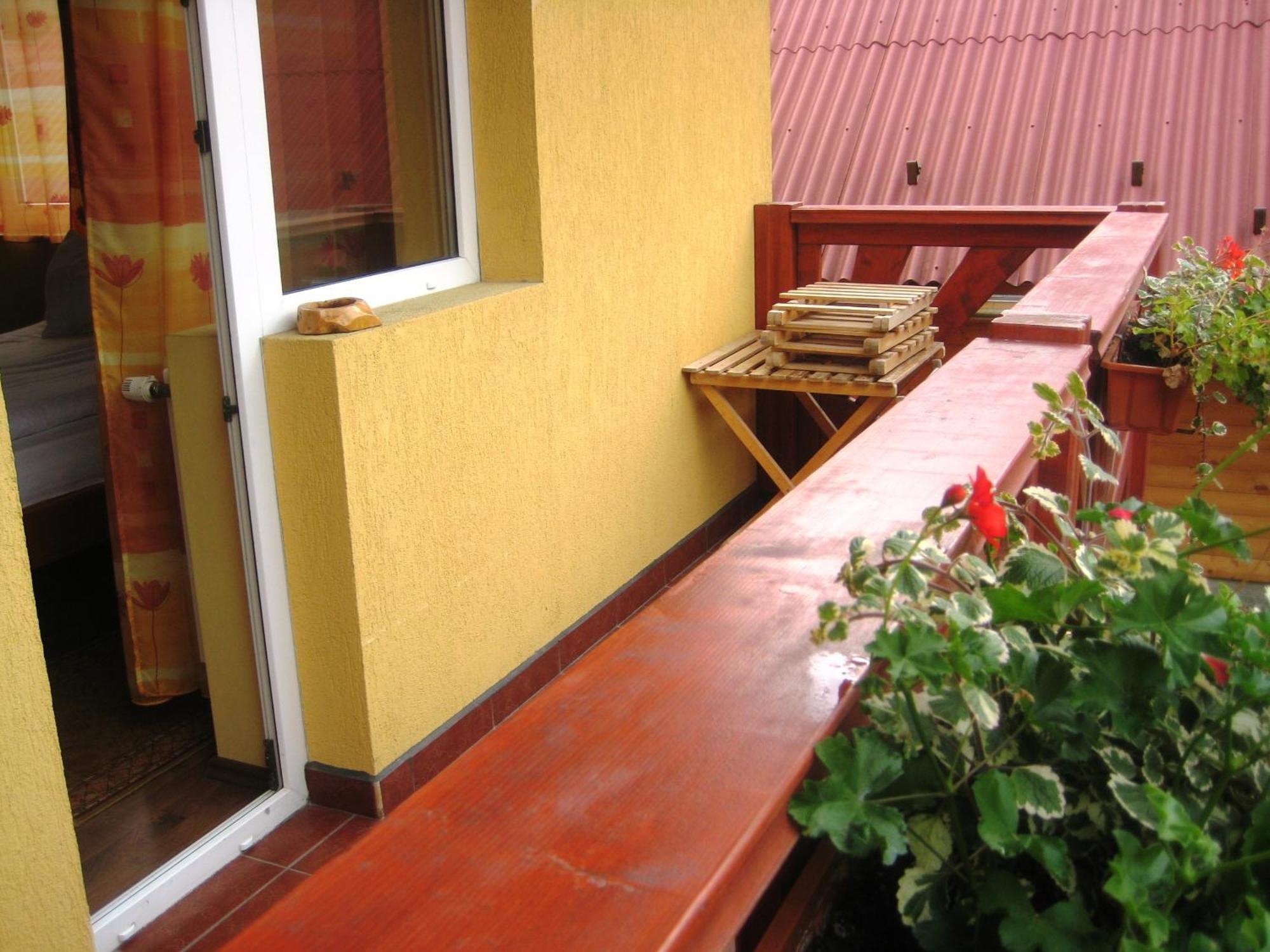 פרייד Raza Soarelui Pension (Adults Only) מראה חיצוני תמונה