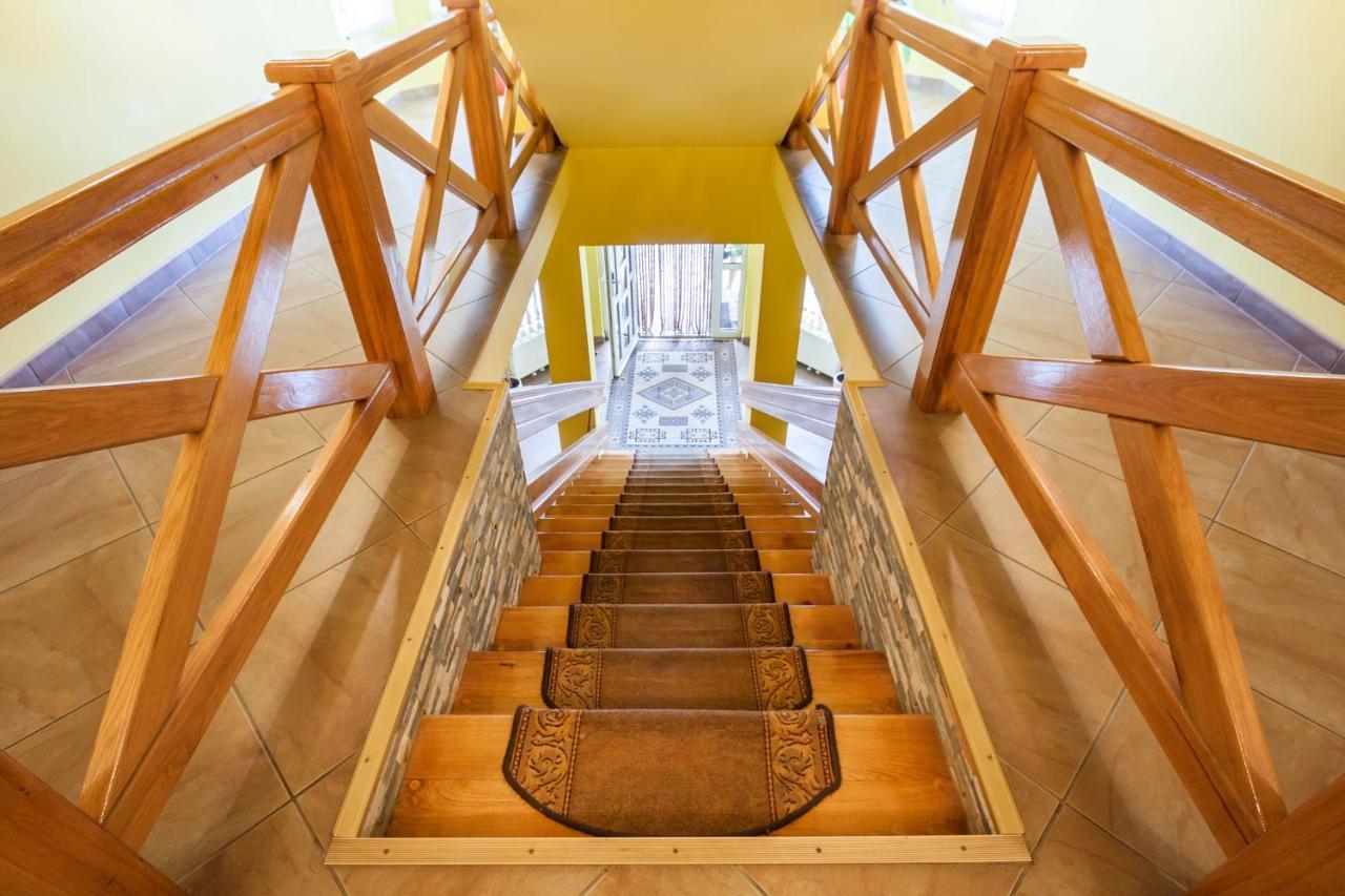 פרייד Raza Soarelui Pension (Adults Only) מראה חיצוני תמונה